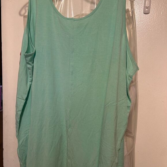 NWT Zenana Sleeveless Mint Top - Picture 8 of 11